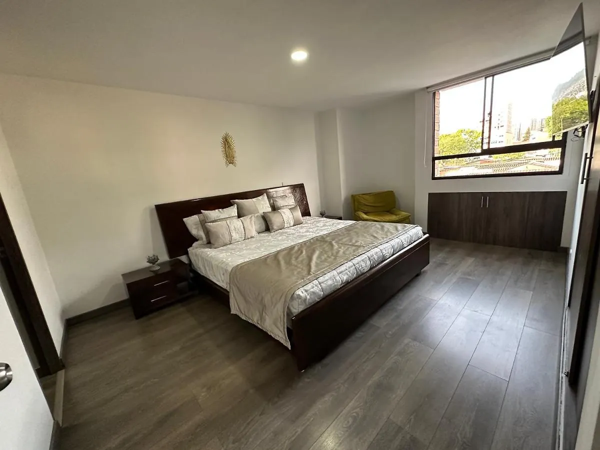 Apartamento Impresionante De 150 Metros Hasta Para 10 Personas Con Seguridad Privada 24Hr Laureles - Estadio Apartamento Medellín 0*,  Colômbia